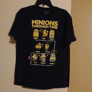 Minions graphic tee